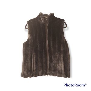 Liz Claiborne Faux Fur Vest